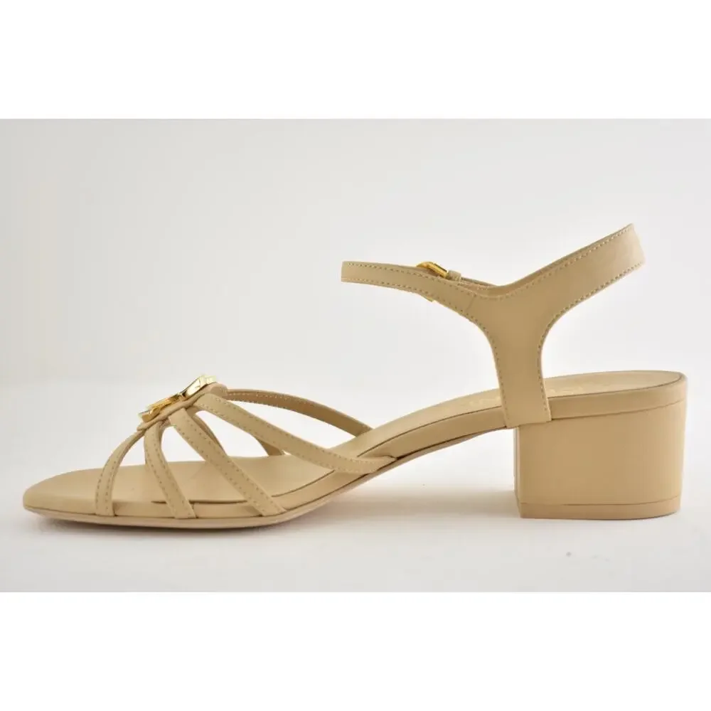 CHANEL 25p beige